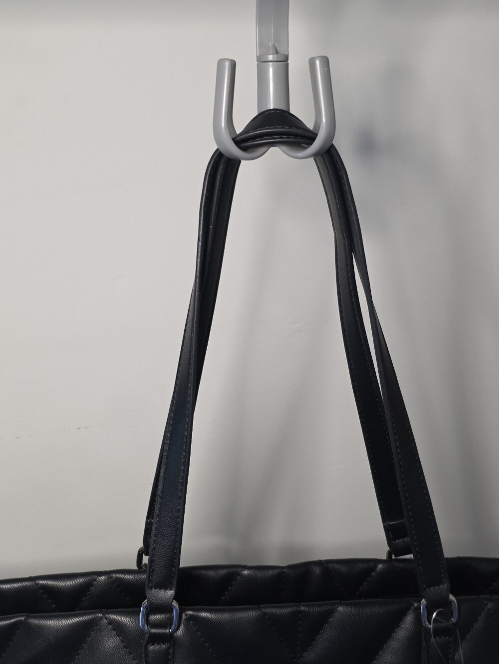 Steve Madden Blina Tote - Picture 4 of 14